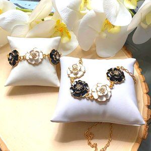Brilliant eye catching flowers connected jewelry combo bracelets and necklaces